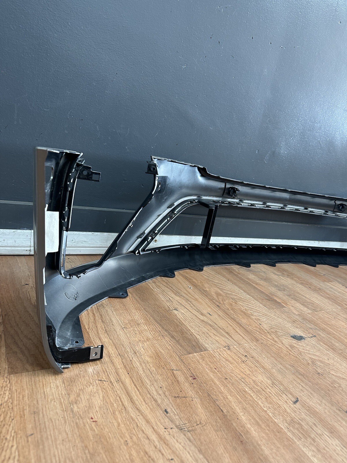 2020 2021 2022 BENTLEY GT GTC COUPE FRONT BUMPER COVER OEM 3SD 807 437