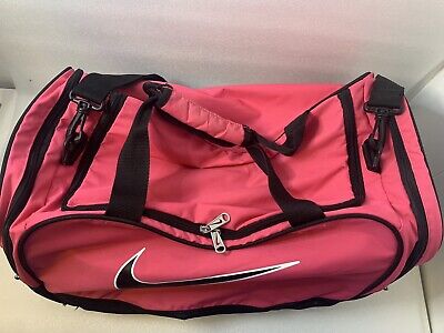 Nike Brasilia Duffel Bag 9.0 Sports Gym Pack Bag Small Pink DM3977