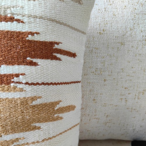 White Elegant Cushion Cover 18" Kilim Pillow Case Handmade Wool Boho Sofa Couch - Picture 2 of 5