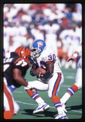 TERRELL DAVIS GEORGIA DENVER BRONCOS 3 X PRO BOWL 7607 YARDS