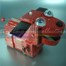 SPACE DOG SCHYLLING SPECJALNA EDYCJA-REMAKE MODELU YOSHIA Z LAT 50.