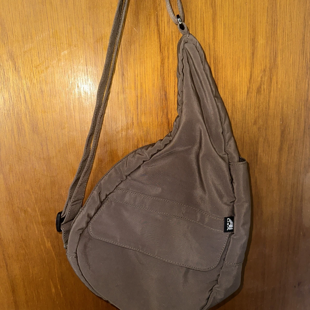 Vintage Ameribag Healthy Back Bag Sling Crossbody Medium 19” Black Made in USA AmeriBag Medium Crossbody Bags & Handbags for Women for sale  main image 4