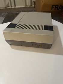 Nintendo NES Gray Console *Works But Glitchy No Power Cord