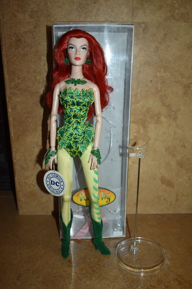 Madame Alexander X DC COMICS LIMITED EDITION 17" DOLL FIGURE BATMAN POISON  IVY