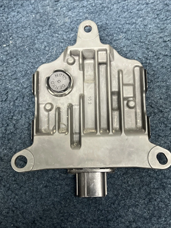 88162-42061 传感器适用于丰田 RAV4 V (A5 H5 ) 2018 8816242061; 230100-3820 — 第 3/4 张图片