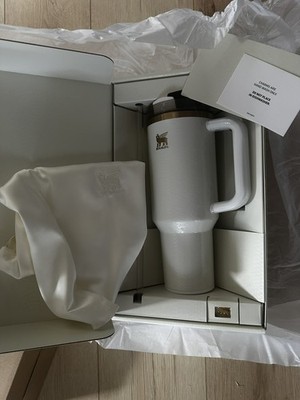 Stanley Cup Pale Snakeskin Luxe Edition 40 oz Tumbler Limited Edition NEW BNIB