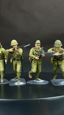 Plats d'étain - Heinrichsen Zinnfiguren : 22 soldats serbes boîte sans couvercle