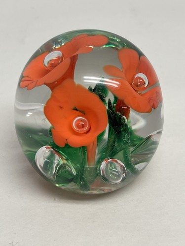 St Clair Glass Paperweight Controlled Bubble Orange Flower - Picture 10 of 10