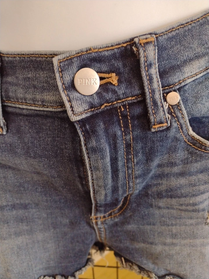Pantalones Cortos de Jean Victoria's Secret Para Mujer 4 Corte Azul Dobladillo Crudo Tiro Alto Denim Foto 4 de 4