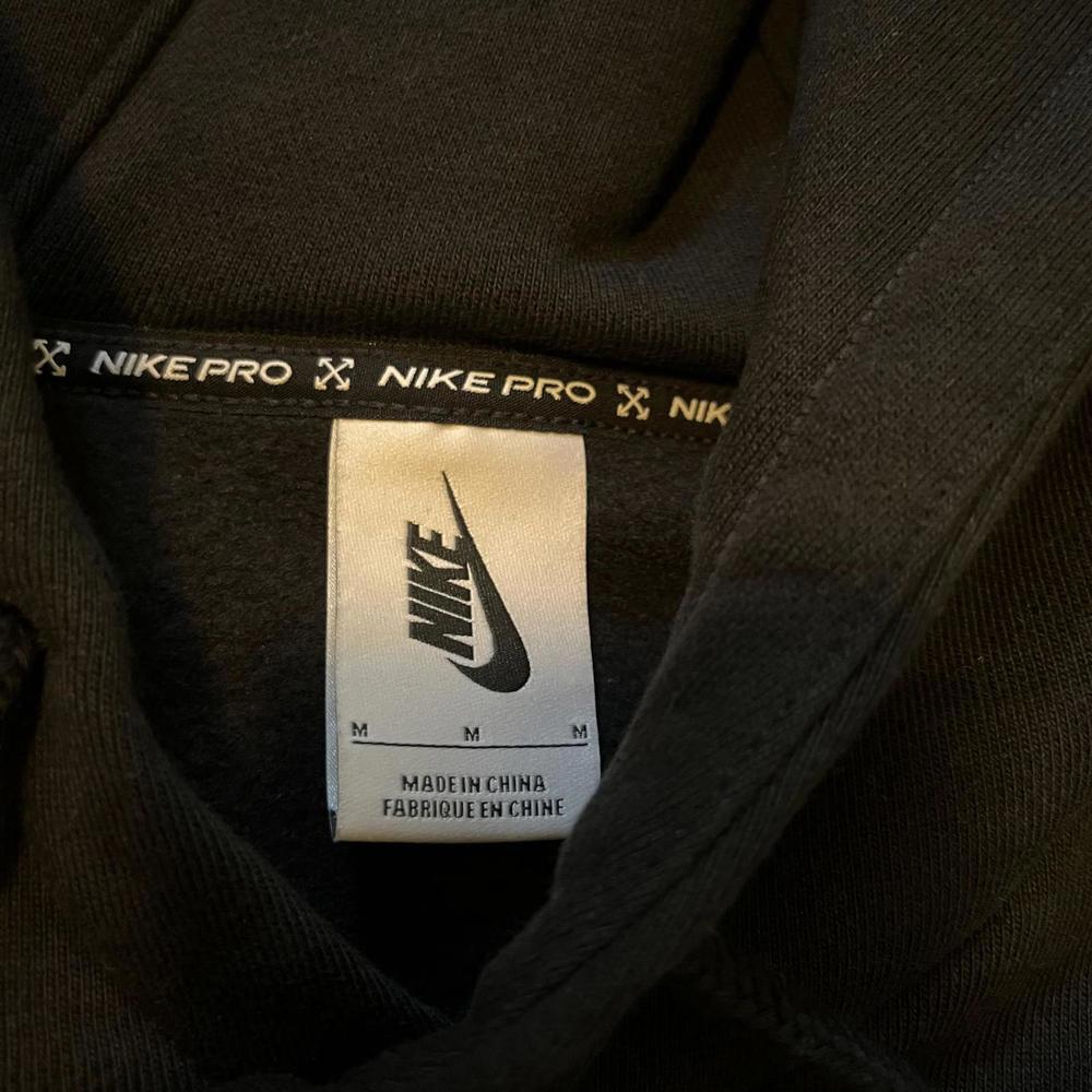 OFF WHITE X NIKE Felpa con cappuccio Nike Off White nera campione