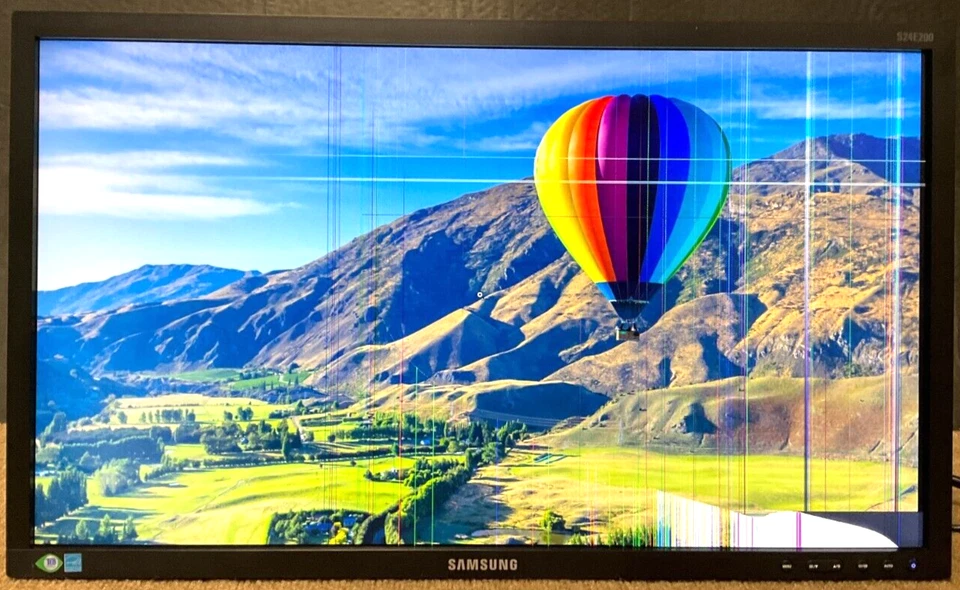 Samsung 23.6" LED LCD Display S24E200BL ✅❤️✅❤️ AS IS - READ! - Image 3 of 3