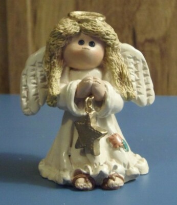 Suzi - Blond Angel in Tan Dress - Holding a Gold Star