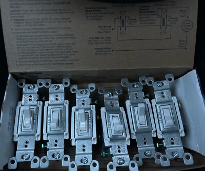 (6) White 3- Way Light Switches Leviton 15A 120V AC/CA  1453-2WM 6 PACK/1 BOX