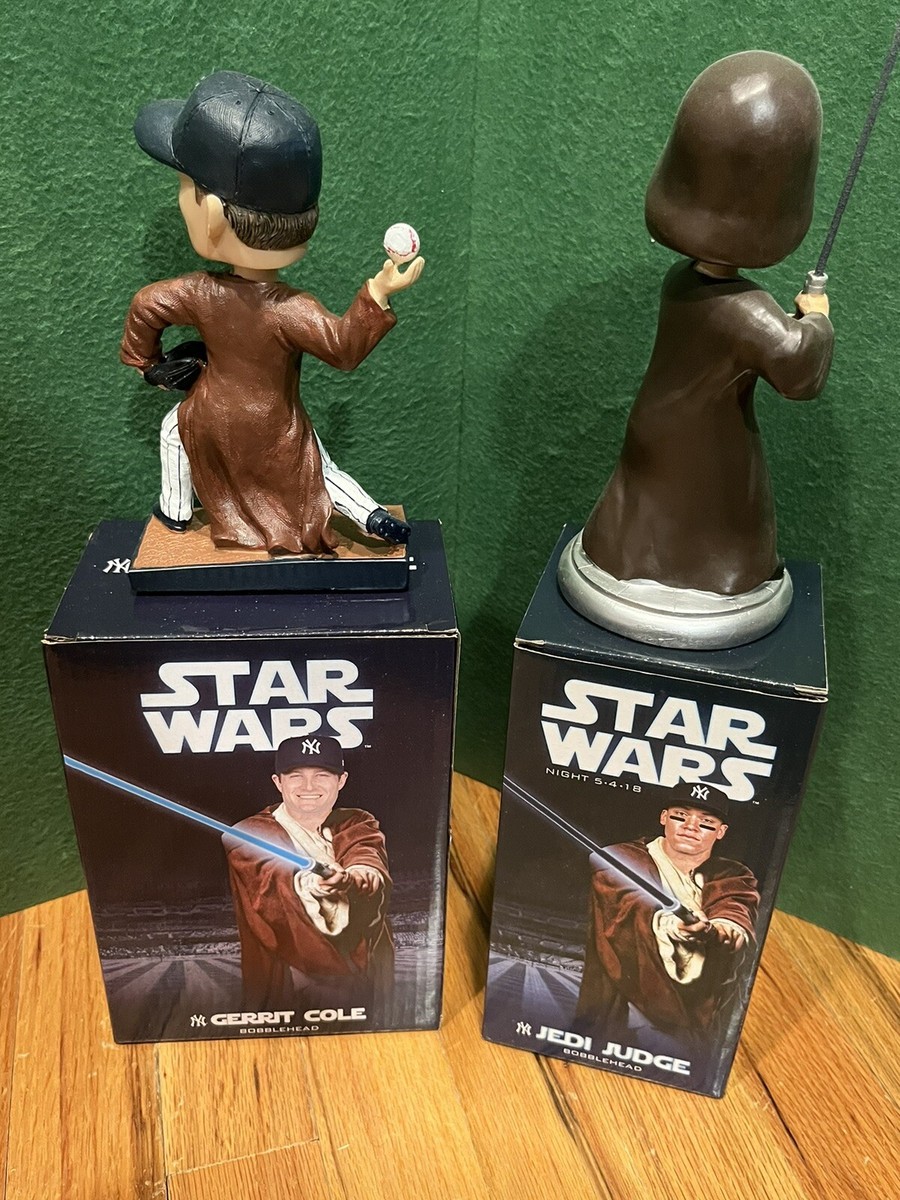 スター・ウォーズ JEDI JUDGE ボブルヘッド・フィギュア（ヤンキース） スター・ウォーズ JEDI JUDGE ボブルヘッド・フィギュア
