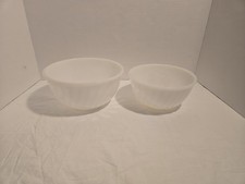 Fire King Anchor Hocking White Milk Glass Swirl Set Of 2 Mixing Bowls 7" & 8"