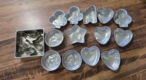 Lot Of Small Aluminum Jello/cake Mold-flag. Heart, Shamrock, Bunny