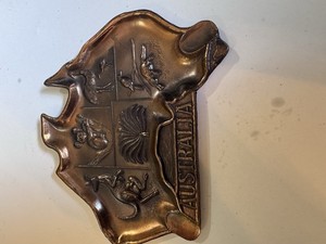 1960s Pressed Copper Australia Map Ashtray Kangaroo Koala Emu Embossed Vintage