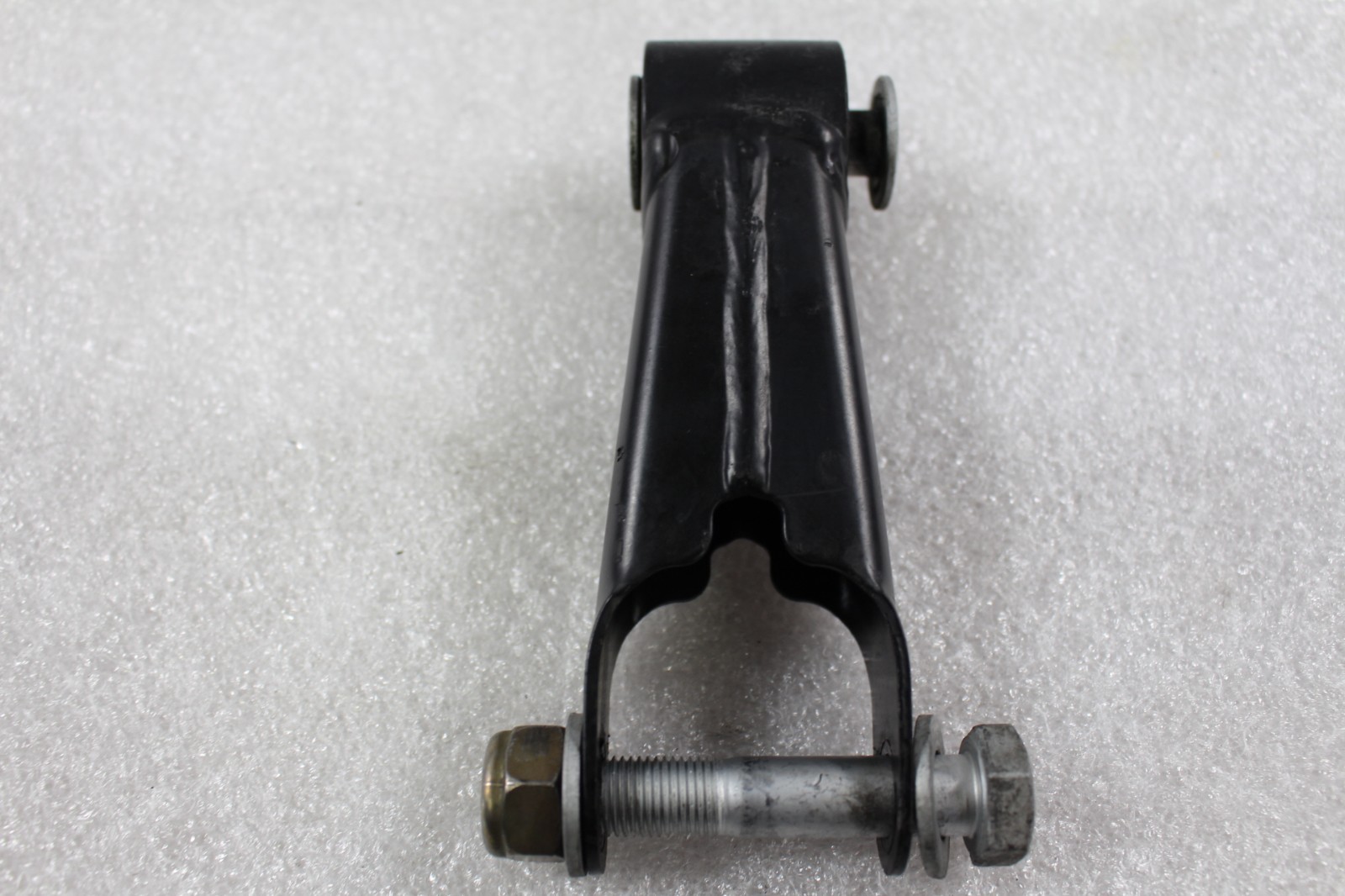 Ferrari 360 Lower Transmission mount P/N 174458