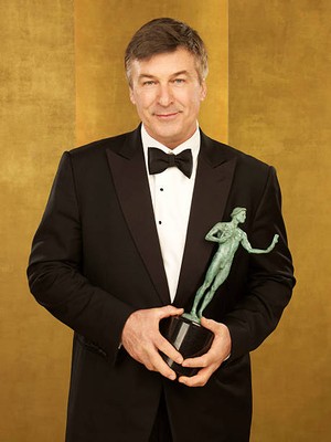Alec Baldwin poses during the 19th Screen Actors Guild Awards at T- 2013 Photo 1
