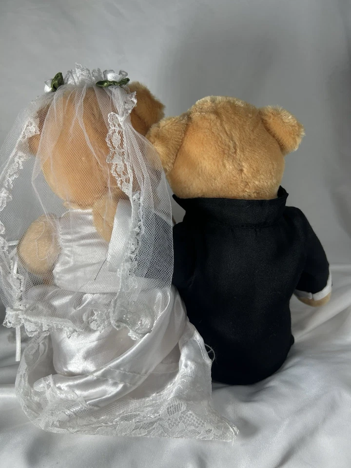 Vintage Chantilly Lane Bride & Groom Bear Sings "Love & Marriage" Animated *Read - Image 3 of 4
