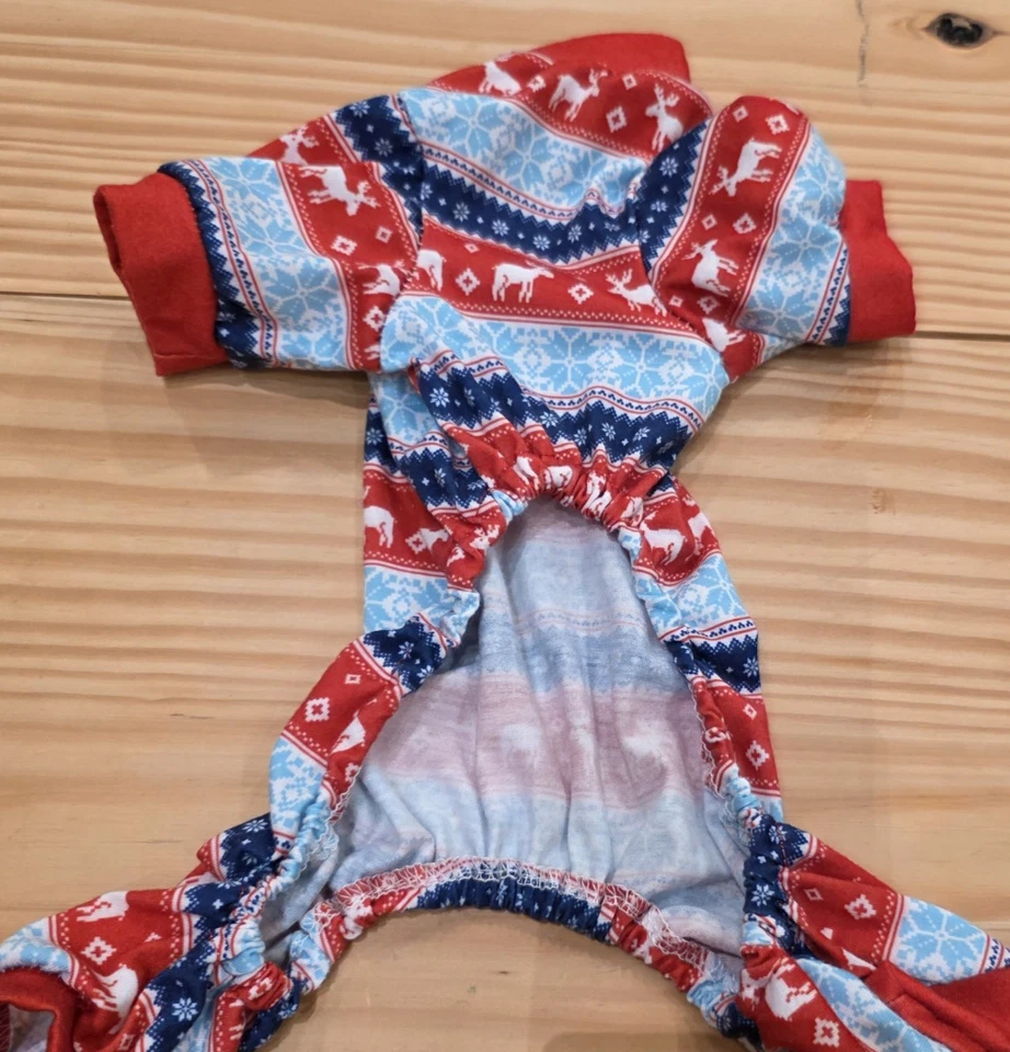 DOG PET APPAREL 狗睡衣圣诞图案 尺寸 小号 红色/蓝色/白色天鹅绒 — 第 3/4 张图片