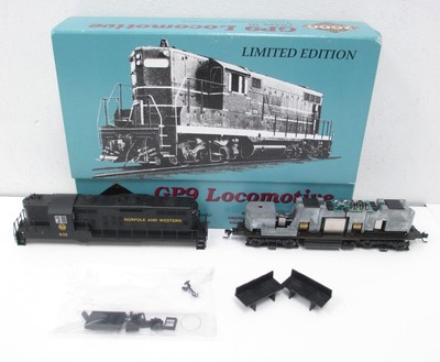 Proto 2000 21640 HO Scale N&W GP9 Diesel Locomotive #832 w/Dynamic Brakes LN/Box