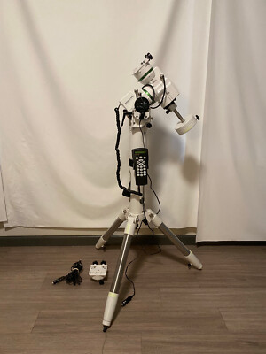 Sky-Watcher AZ-EQ5 Alt-Az Equatorial GoTo Mount with Tripod (Barely Used)