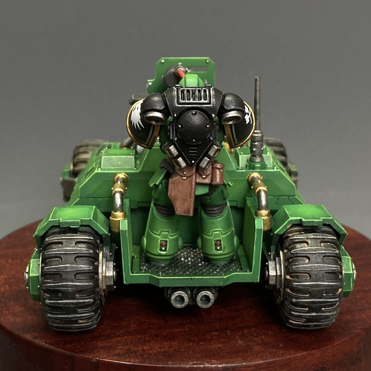VTT WARHAMMER 40,000 Space Marines Primaris Invader assemblé EUR 23,04