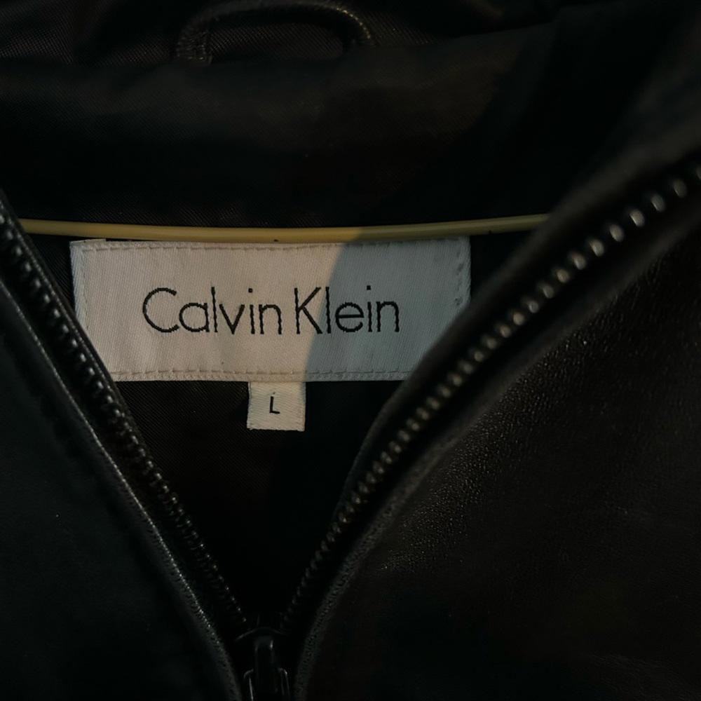 Calvin Klein Leather Jacket with Fur-Lined Hoodie Women’s L image 2