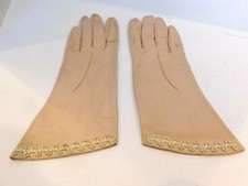 DESIGNER LADIES PALE ROSE BEADED LEATHER DRESS GLOVES UNLINED SIZE 7