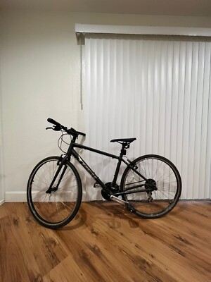 2022 Trek FX 1, Hybrid Unisex Bike, Medium Frame, 700C Wheel 2022 Trek FX 1, Hybrid Unisex Bike, Medium Frame, 700C Wheel
