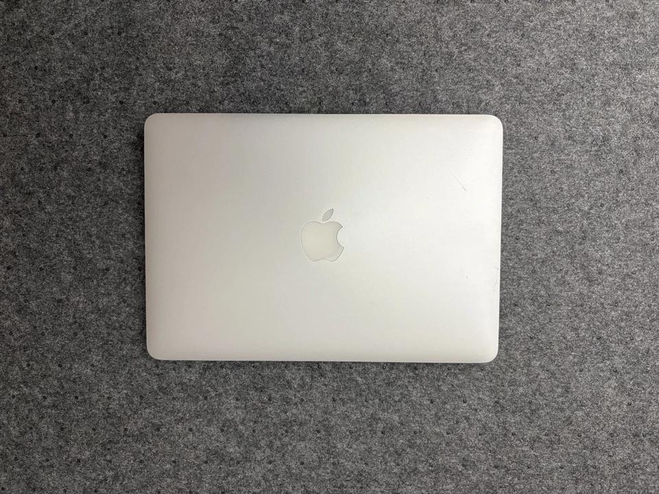 MacBook Pro 13, Retina, 8GB RAM, 256GB SSD, A1425, Elementary OS - Bild 2 von 4