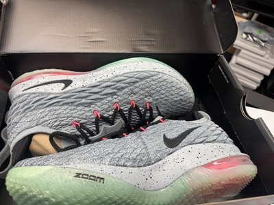 Nike LeBron 15 Low Melon AO1755 005 2018 size 10.5