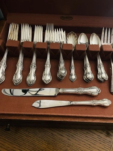 International Wild  Rose  Sterling Silver Flatware Set Floral Pattern 50 pieces