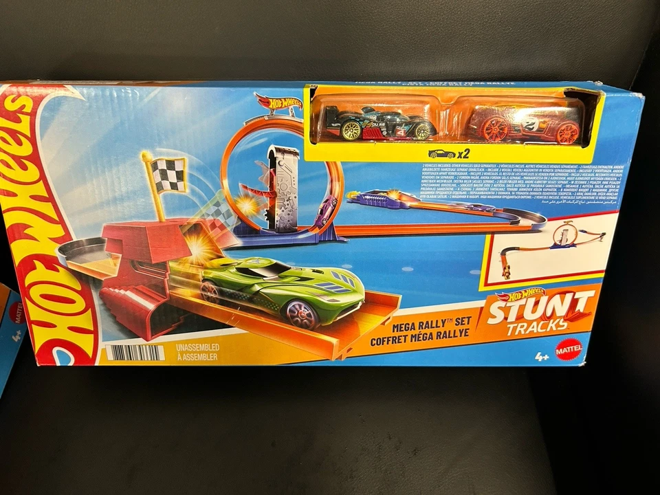 Lot Of Hot Wheels Mega Rally & Drop Down Challenge Sets 2 Vehicles and Track NEW - Image 3 of 4