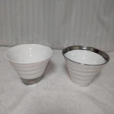 Rare The Ritz-Carlton Ritz-Carlton Tokyo 2 conical vessels /Only USA DDP