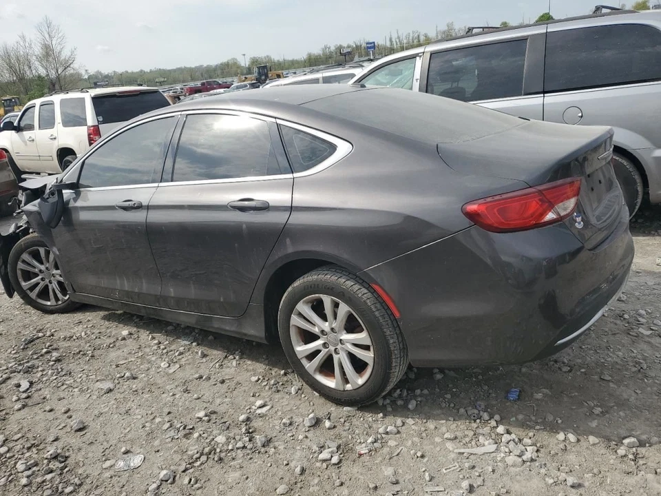 2015 Chrysler 200 Used Right Rear Door Panel Black OEM 205.CH1L15 C25643 Foto 3 de 4