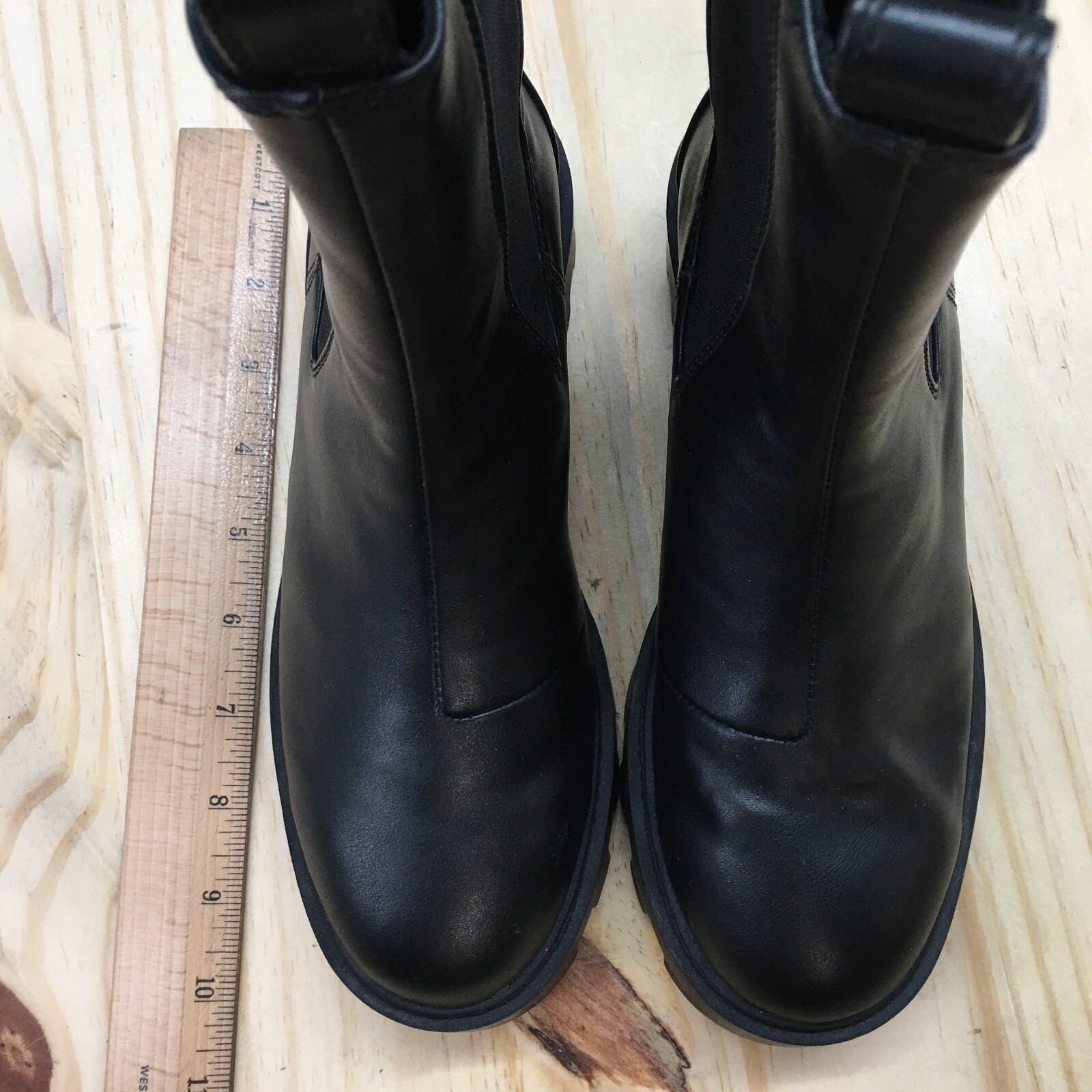 H & M Boots Womens 36 Chelsea Ankle Booties Black Pull On Chunk Heels Comfort