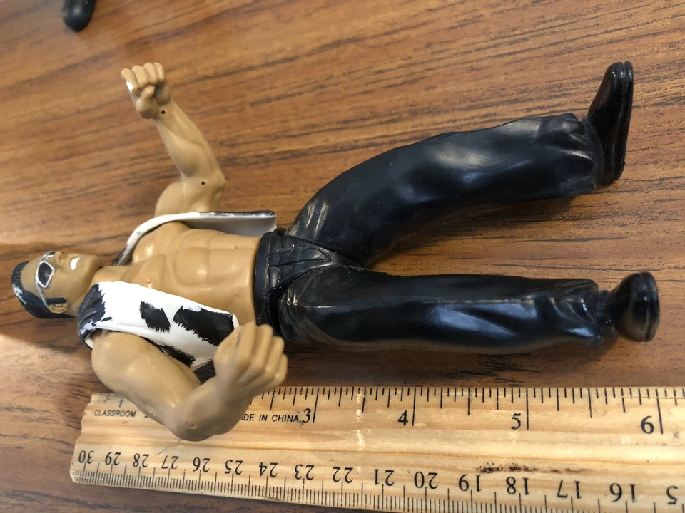 Lote De 7 Figuras De Lucha Libre De Colección 1998 WWE Jakks Pacific y Marvel "The Rock" Foto 4 de 4