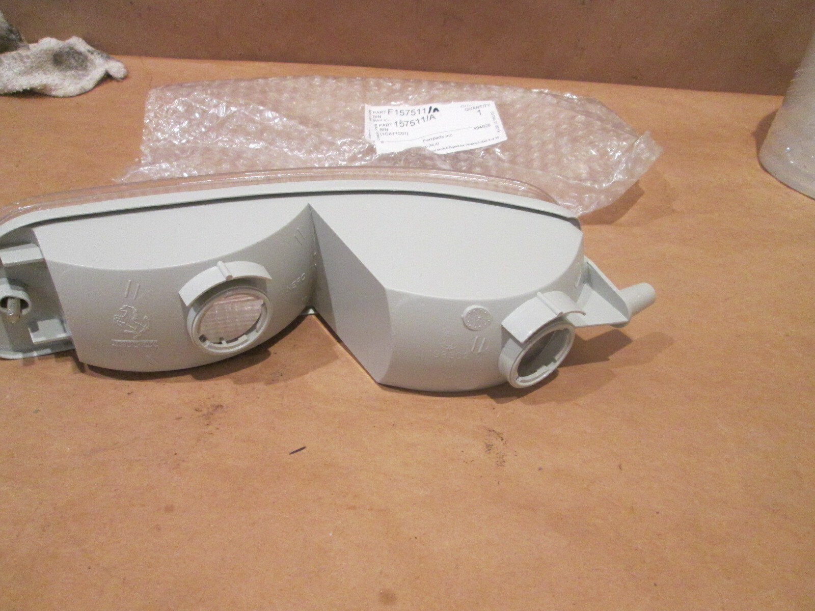 FRONT INDICATOR RH LIGHT 157511 FERRARI