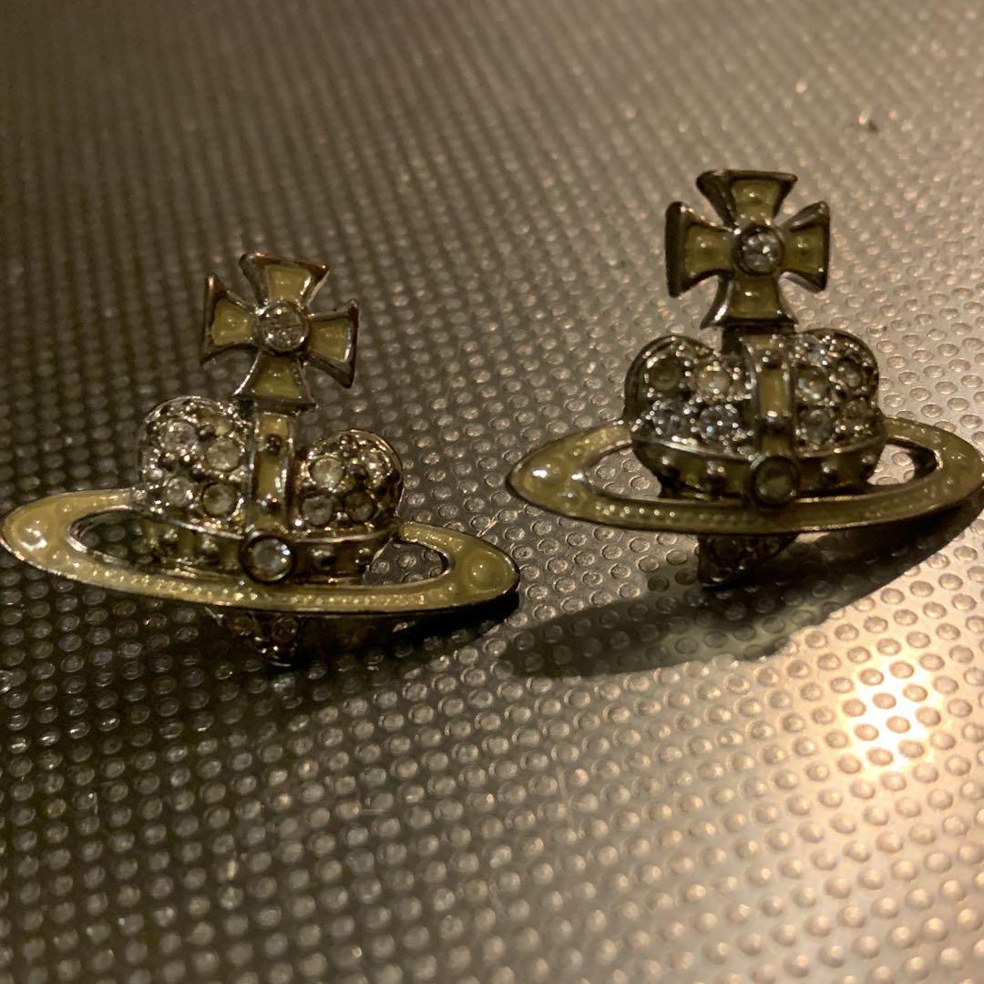 Vivian Earrings White Silver
