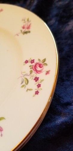 Crown Staffordshire Dessert Plates Set of 2 Beautiful - Picture 3 of 8