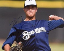 KODI MEDEIROS MILWAUKEE BREWERS ACTION SIGNED 8X10 PHOTO W/COA