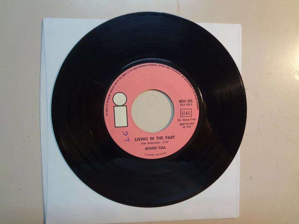 JETHRO TULL: Bouree-Living In The Past-Italy 7" 1970 Island Records 6014 029 PSL - Image 4 of 4