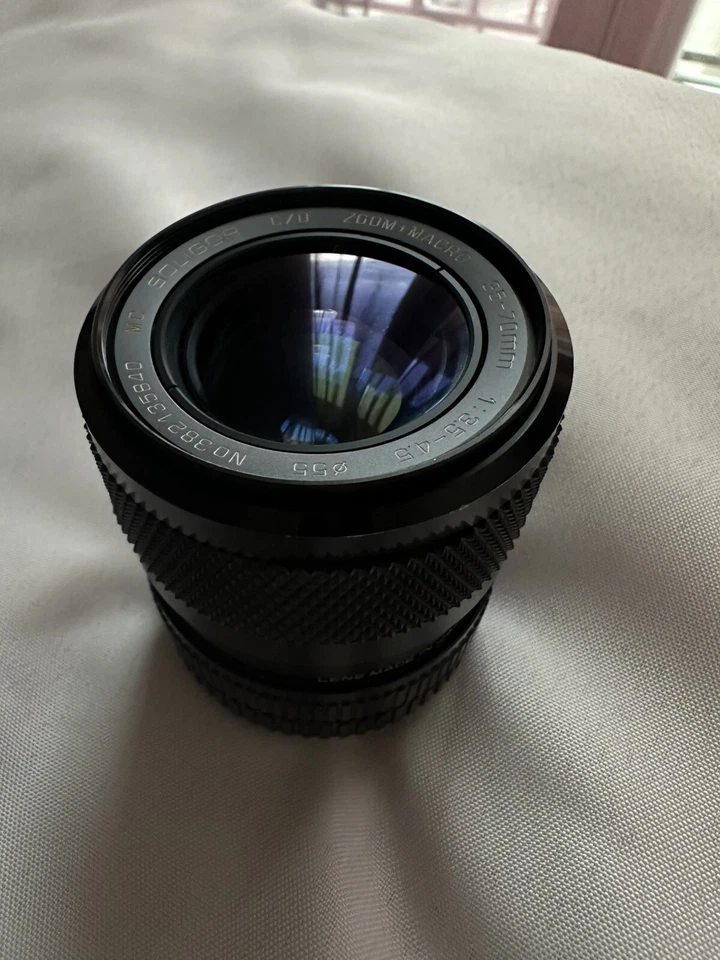Soligor 35-70mm f/3.5-4.5 Zoom & Macro Lens – C/Y Mount - Imagen 4 de 4