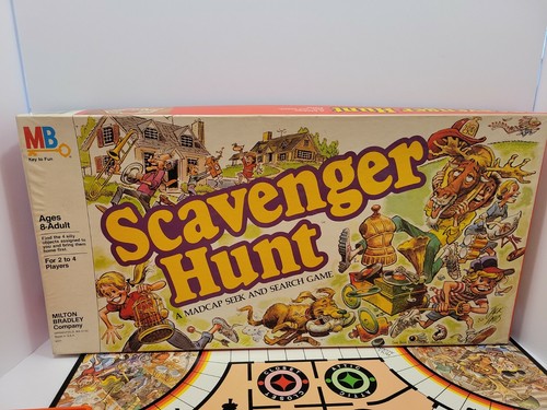Vintage Milton Bradley Scavenger Hunt Board Game 1983 - Picture 4 of 12