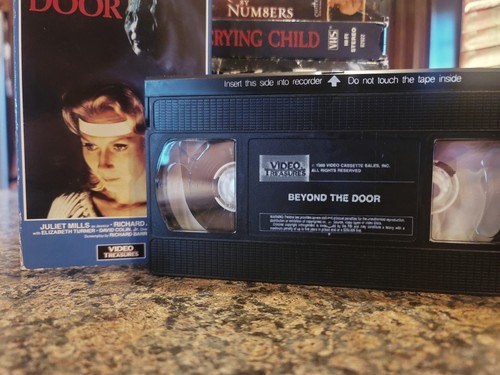 Beyond The Door (VHS, 1974) Juliet Mills Occult Rare Horror Video Treasures - Picture 8 of 8