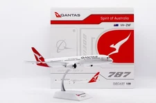 JC Wings XX20624 Qantas Airways Boeing 787-900 VH-ZNF Diecast 1/200 Jet Model