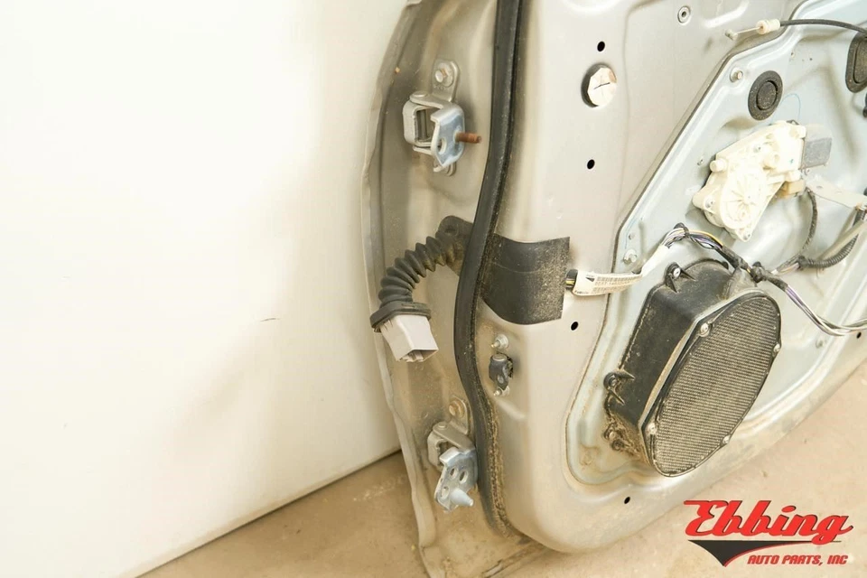 Passenger R Rear Side Door Assembly W Moulding Fits 2006-2012 Ford Fusion 641315 Foto 3 de 4