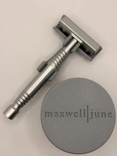 Maxwell | June Twin Blade Razor (uses one DE blade) Clear Anodized Aluminum